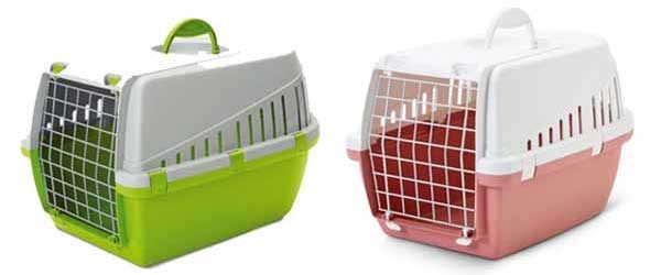 Savic crates or cages for dogs